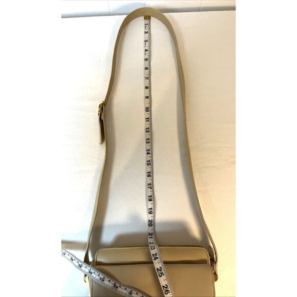 VTG Jacqueline Ferrar Leather Cream Beige Adj. Crossbody Purse Shoulder Pockets - Picture 9 of 14